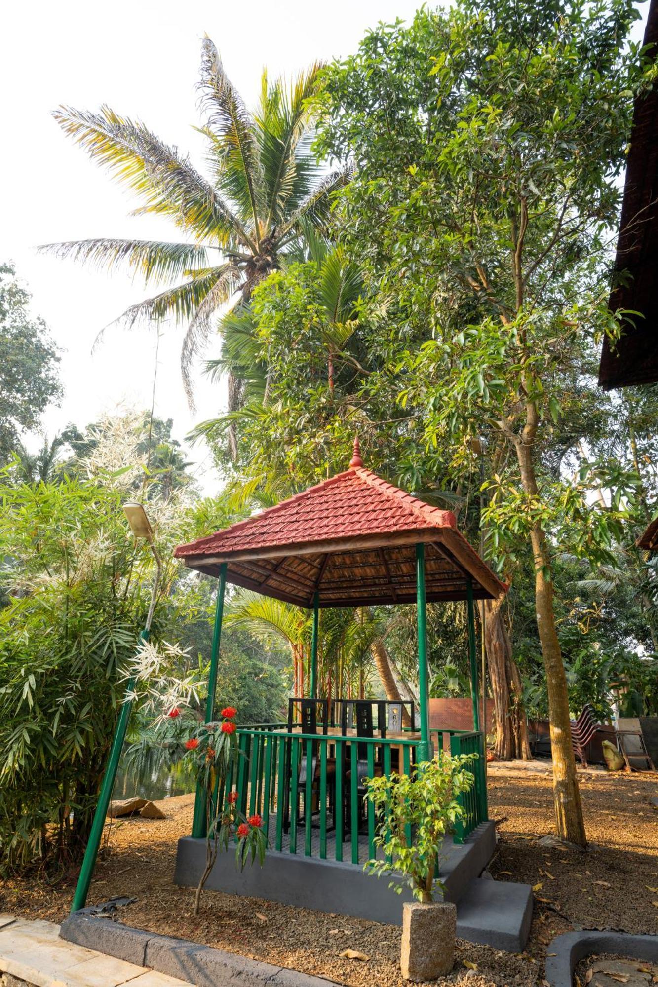 Garggi Backwater Retreat Kottayam Exterior foto