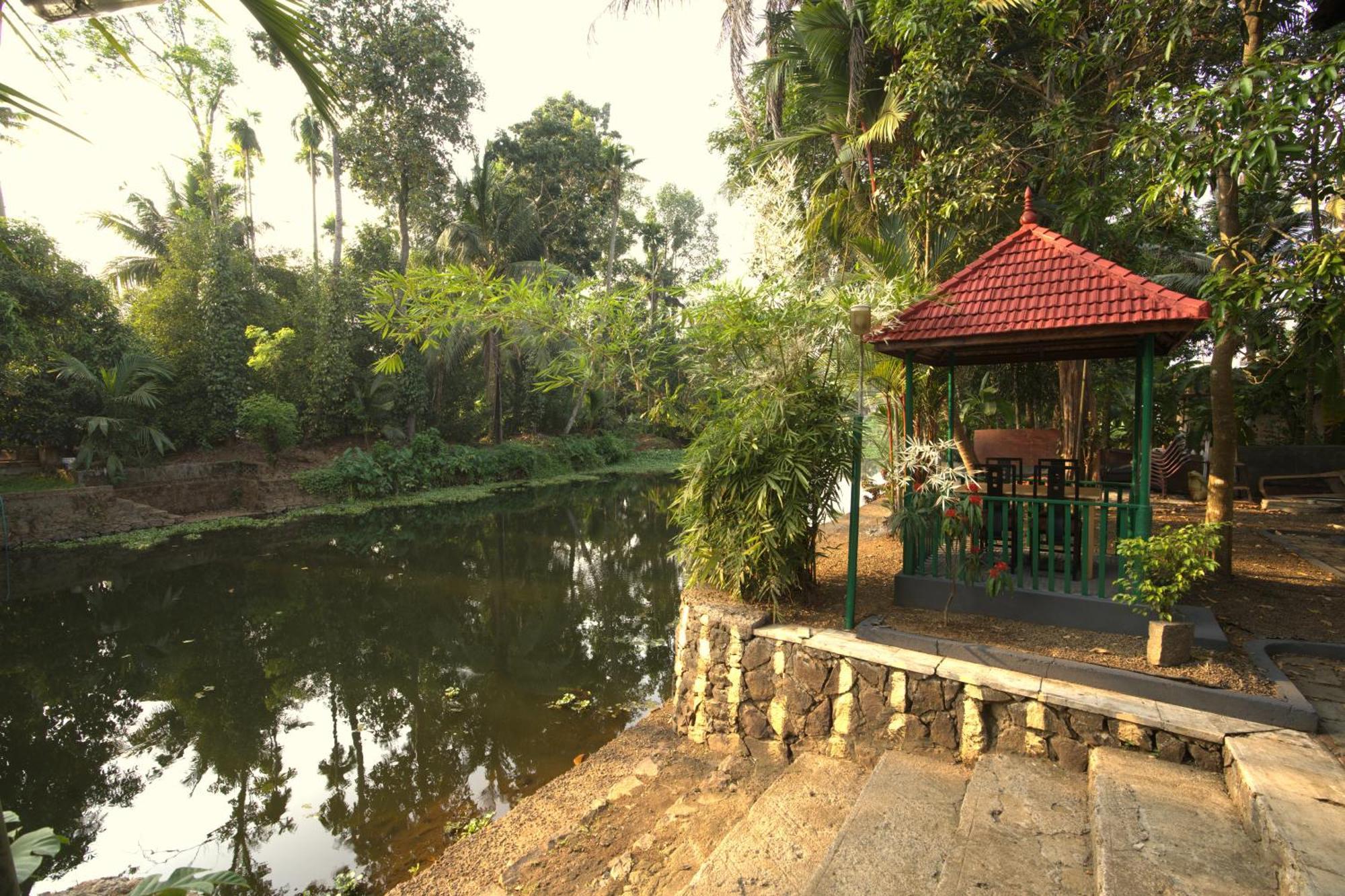 Garggi Backwater Retreat Kottayam Exterior foto